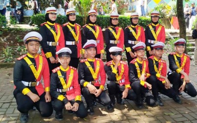 Paskibra MTsN 5 Tangerang Raih Juara Bina 3 dan Terfavorit 3 di Ajang Lomba Ketangkasan Baris Berbaris Sadasna 2025